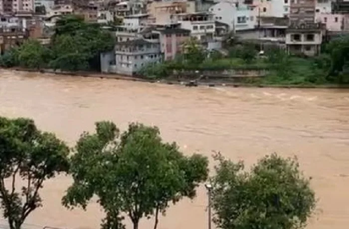 Corpo é encontrado no Rio Itapemirim durante buscas por banhista desaparecido