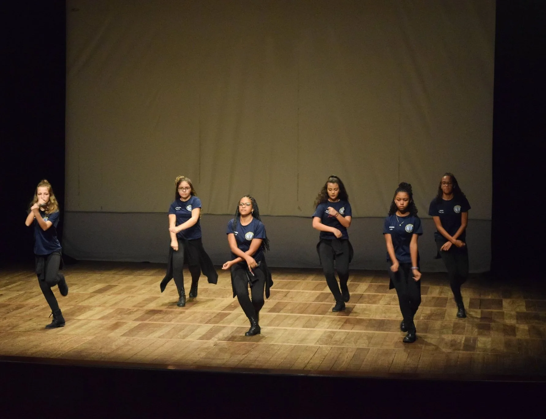 Guarda Mirim realiza evento de integração com show, desfile e teatro em Cachoeiro