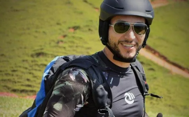 Morador de Cariacica morre durante voo de parapente em Alfredo Chaves