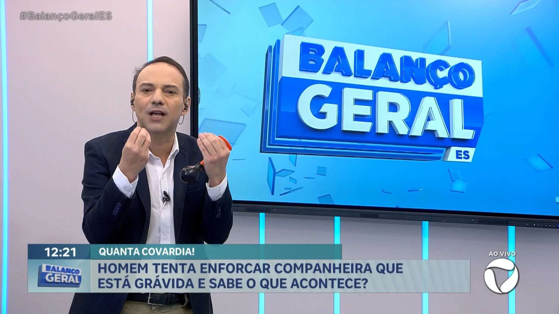 QUANTA COVARDIA! HOMEM TENTA ENFORCAR COMPANHEIRA QUE ESTÁ GRÁVIDA!