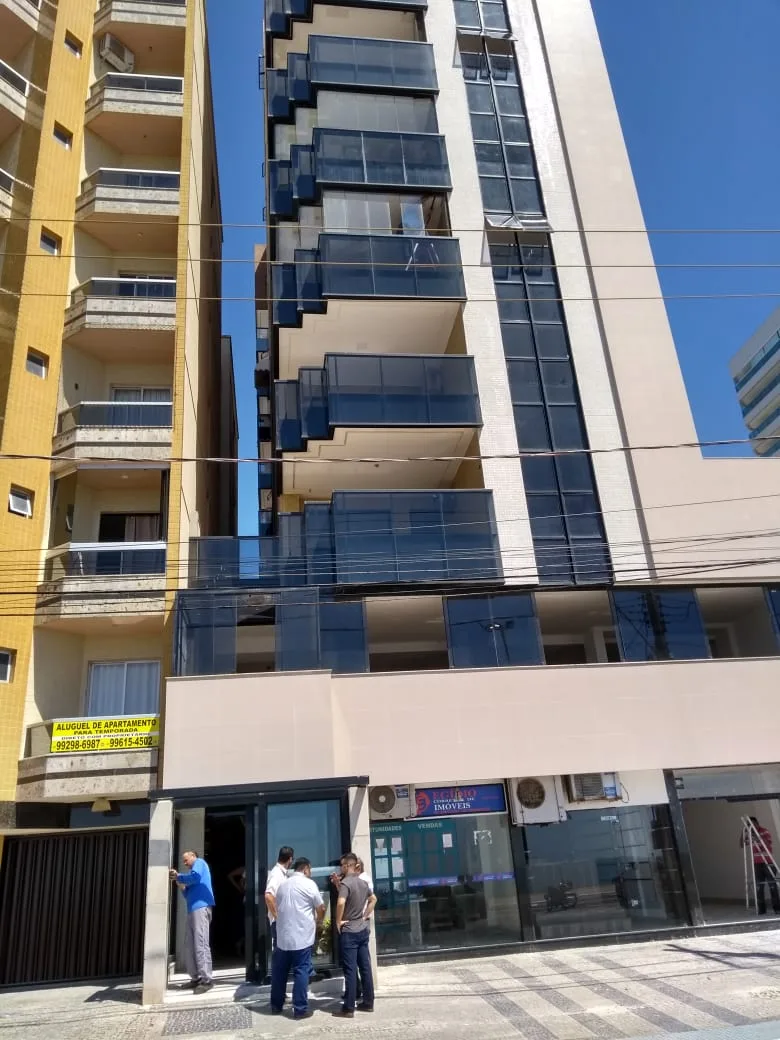 Edifício danificado por incêndio há dois anos é entregue a moradores em Guarapari