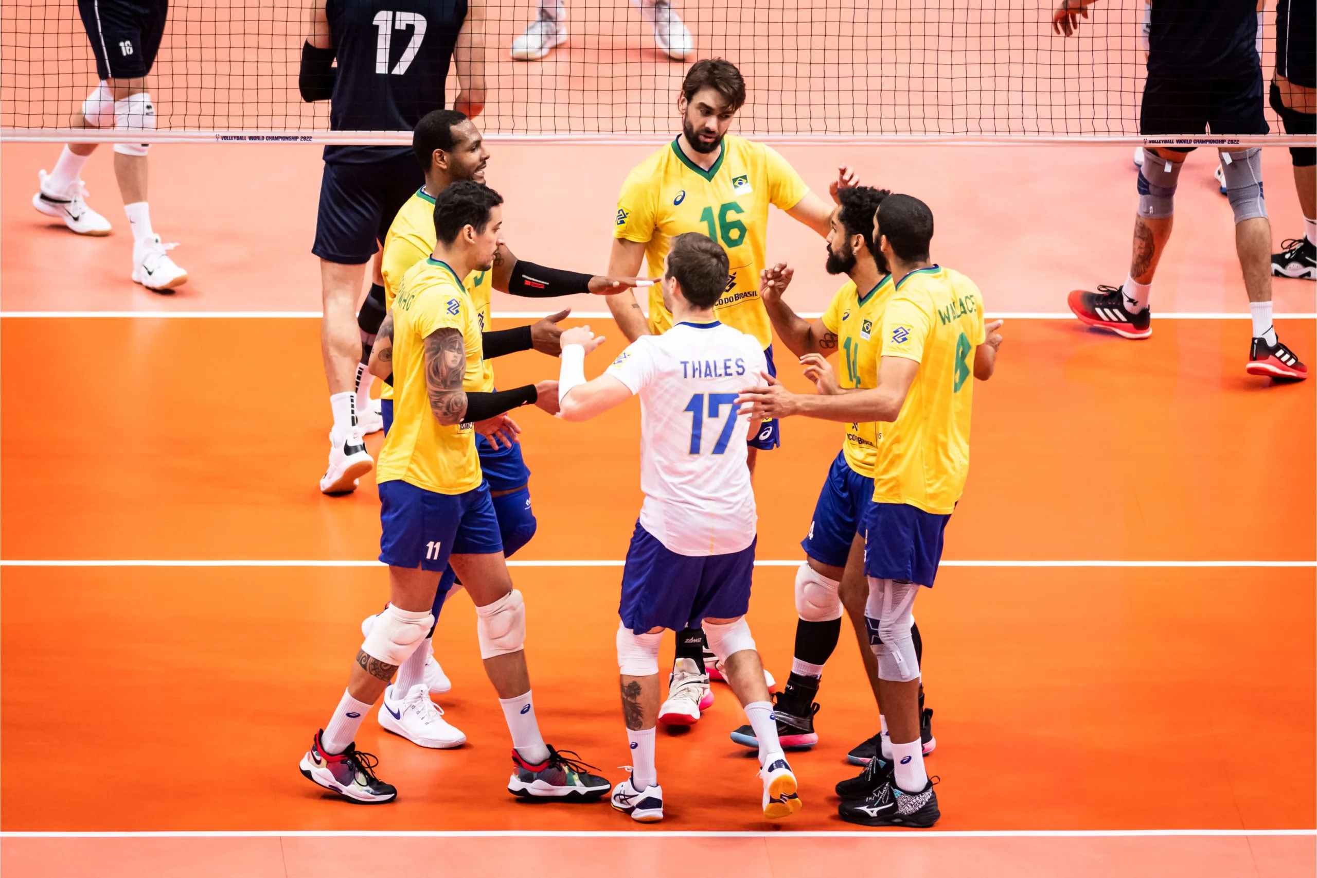 Brasil bate Irã e enfrenta Argentina nas quartas de final do Mundial de vôlei