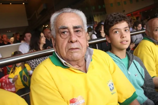 Morre o ex-jogador Zito, bicampeão do mundo e parceiro de Pelé