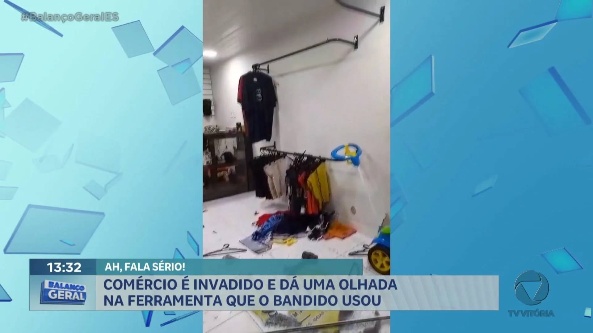 Bandidos fazem a limpa em comércio