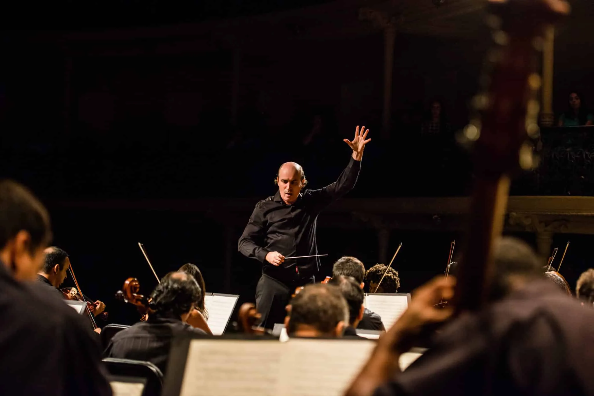 O maestro Helder Trefzger, da Orquestra Sinfônica do Espírito Santo (Oses) (Foto: Kristina Gonçalves)