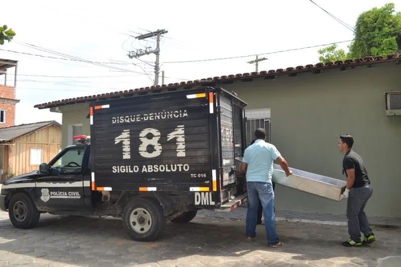 Homem morre atropelado ao sair de bar em Pancas