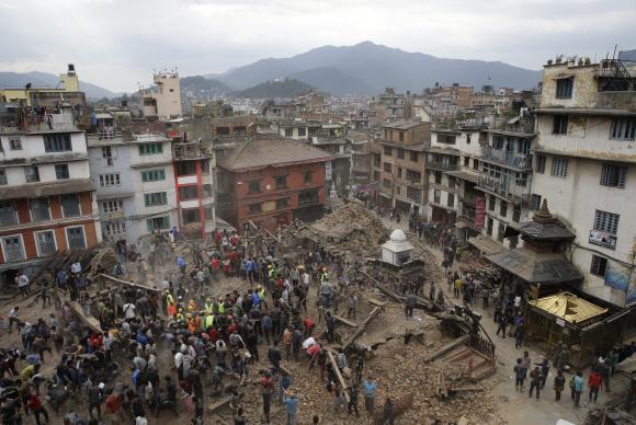 Oito milhões de pessoas foram afetadas pelo terremoto no Nepal, diz ONU