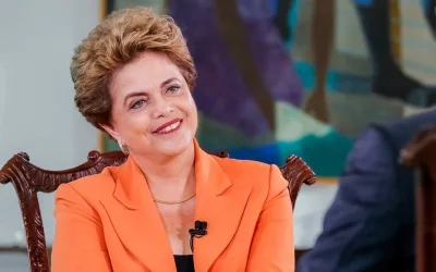 Parecer de Anastasia é a favor da acusação e julgamento de impeachment