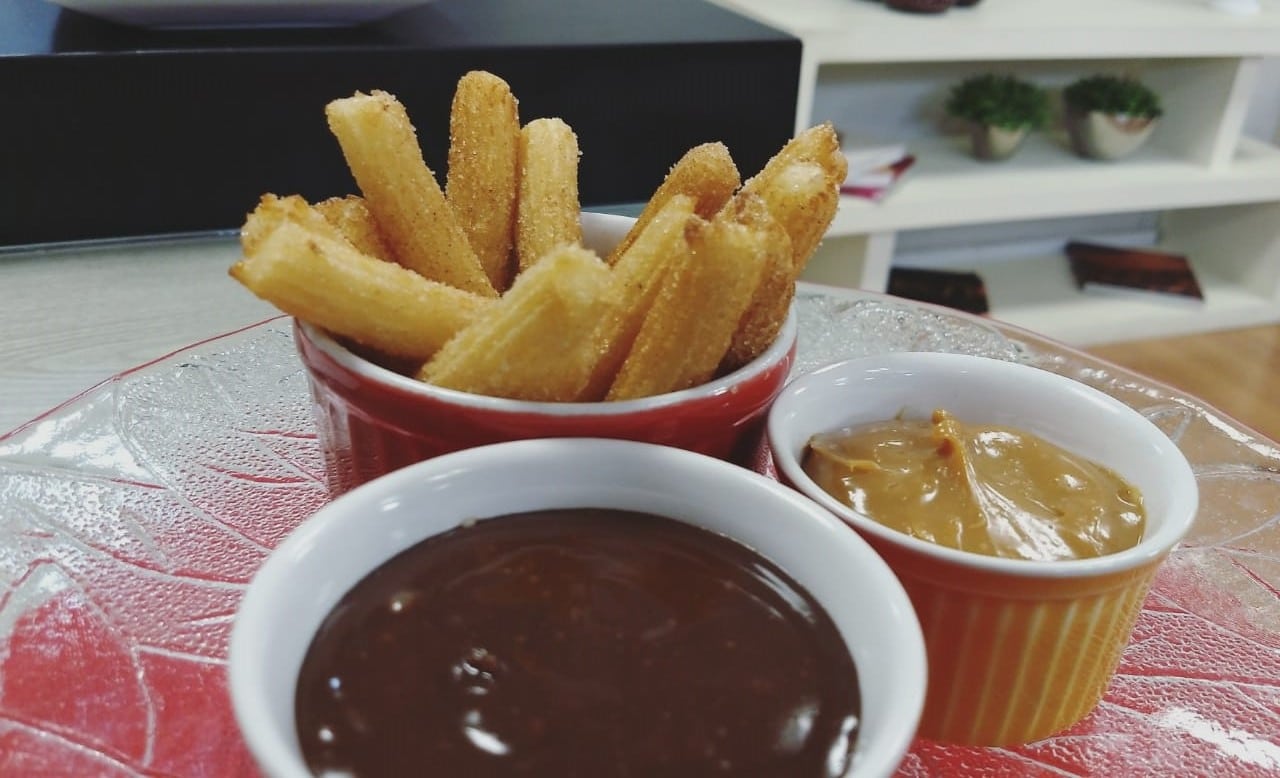 Sobremesa Espanhola: Churros com Chocolate