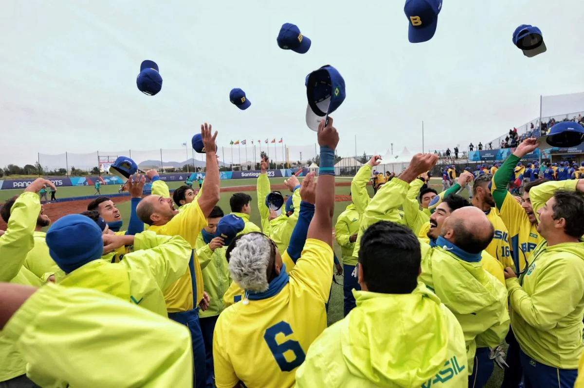 Medalha histórica para a seleção brasileira de beisebol