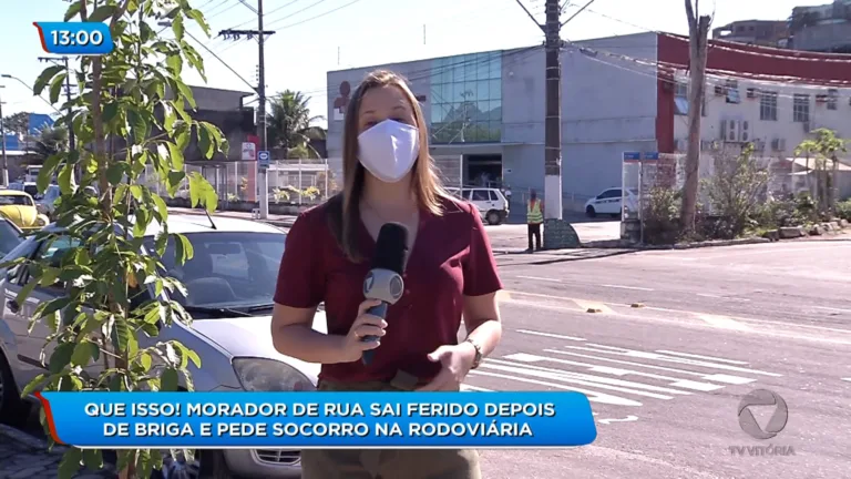 Morador em situação de rua é esfaqueado, em Vitória