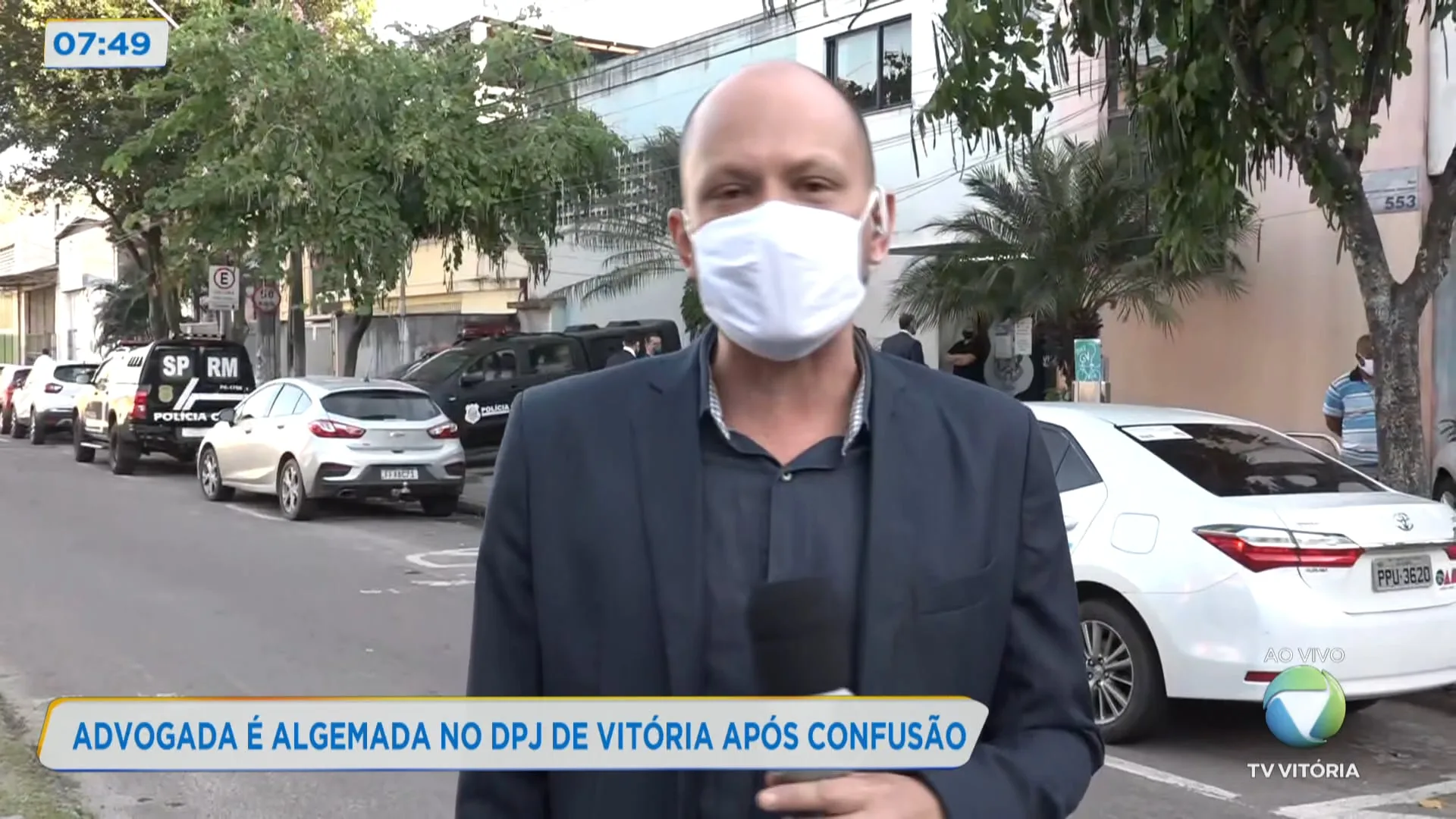 Advogada é algemada no DPJ de Vitória após confusão