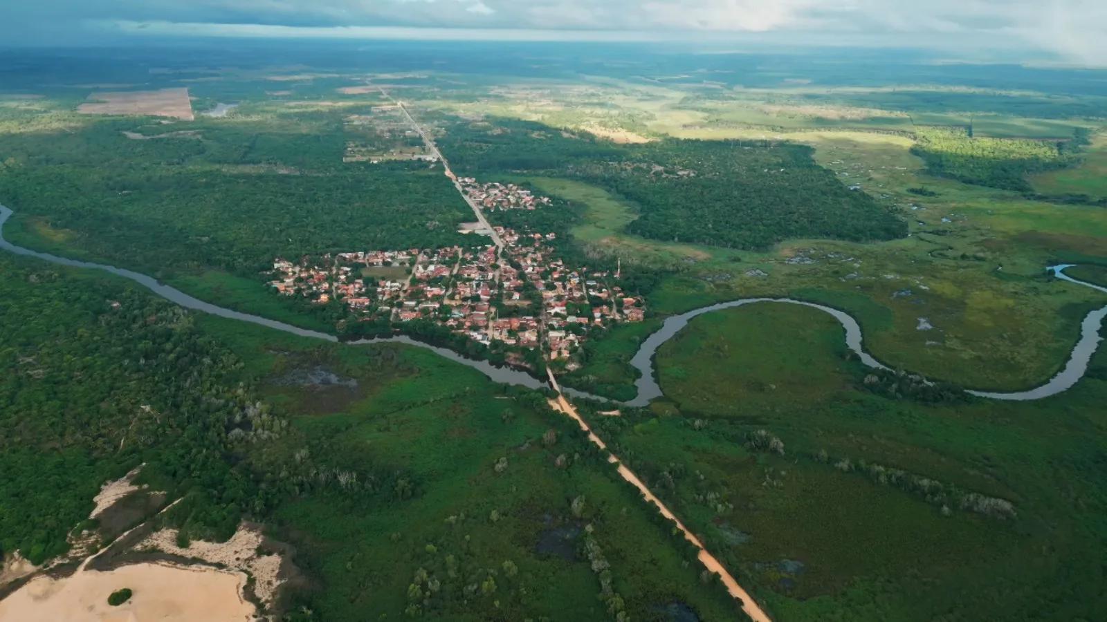 Imagens aéreas destacam belezas do Parque Estadual de Itaúnas