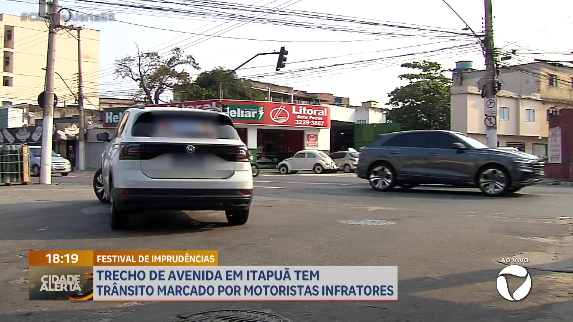 Trecho de avenida em Itapuã, Vila Velha, tem trânsito marcado por motoristas infratores.