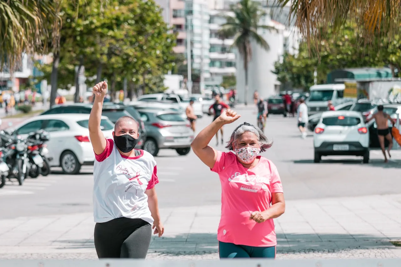 Capixaba vence câncer de mama e participa de corrida ao lado da filha