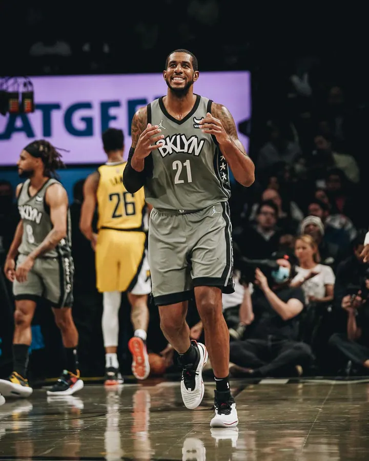 Aldridge faz história na NBA, supera os 20 mil pontos, e Nets vence