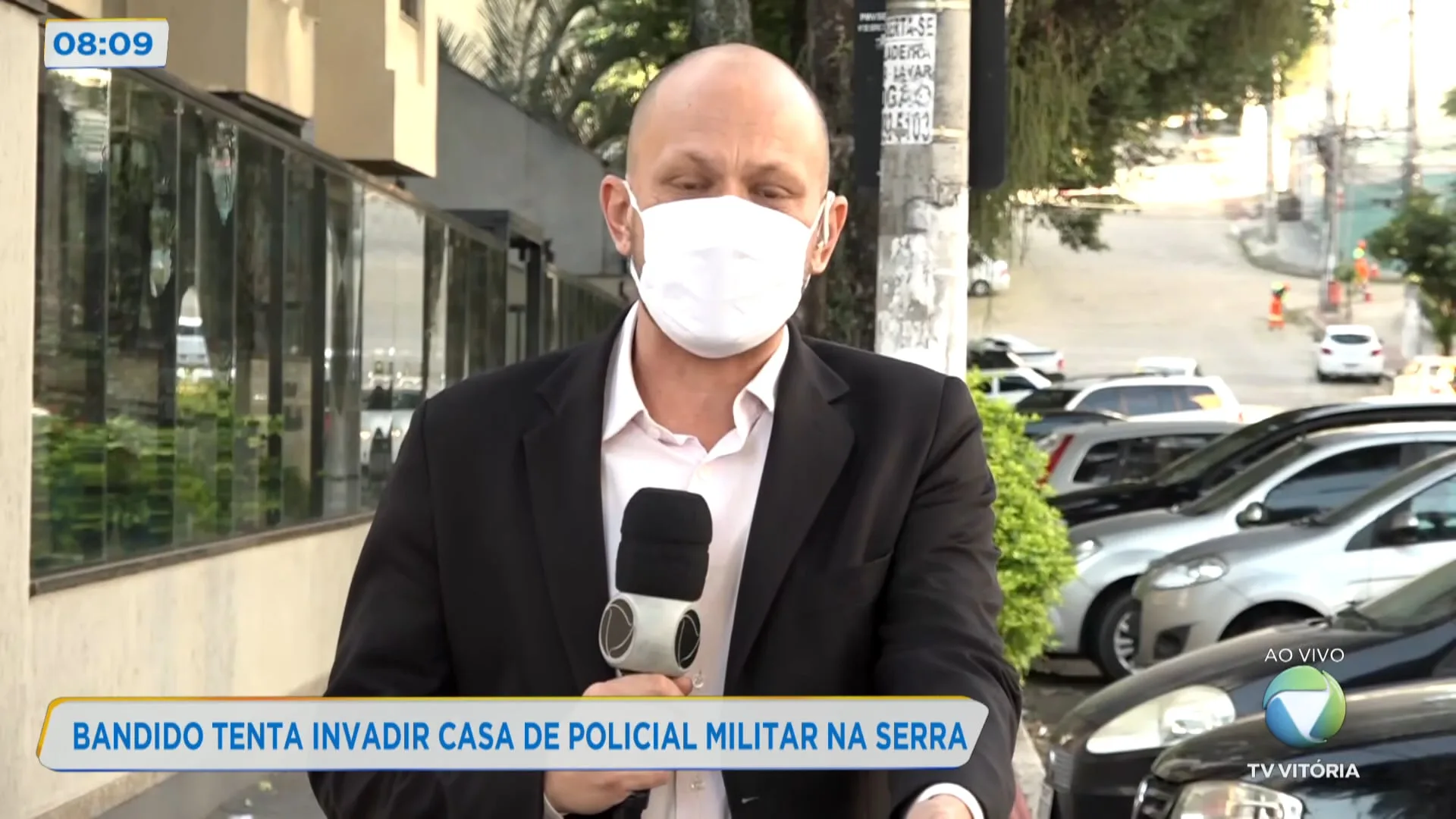 Bandido tenta invadir casa de policial militar na Serra