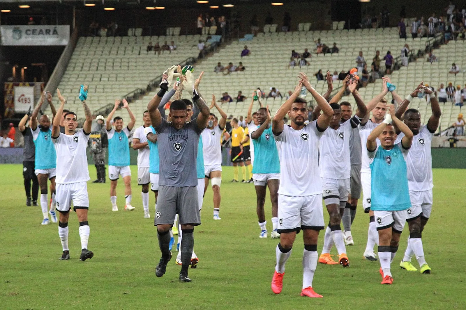 Em 'casa', Botafogo enfrenta Ceilândia-DF pela Copa do Brasil