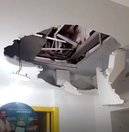 VÍDEO | Ladrão escala parede e arromba escola de cursos profissionalizantes em Vila Velha