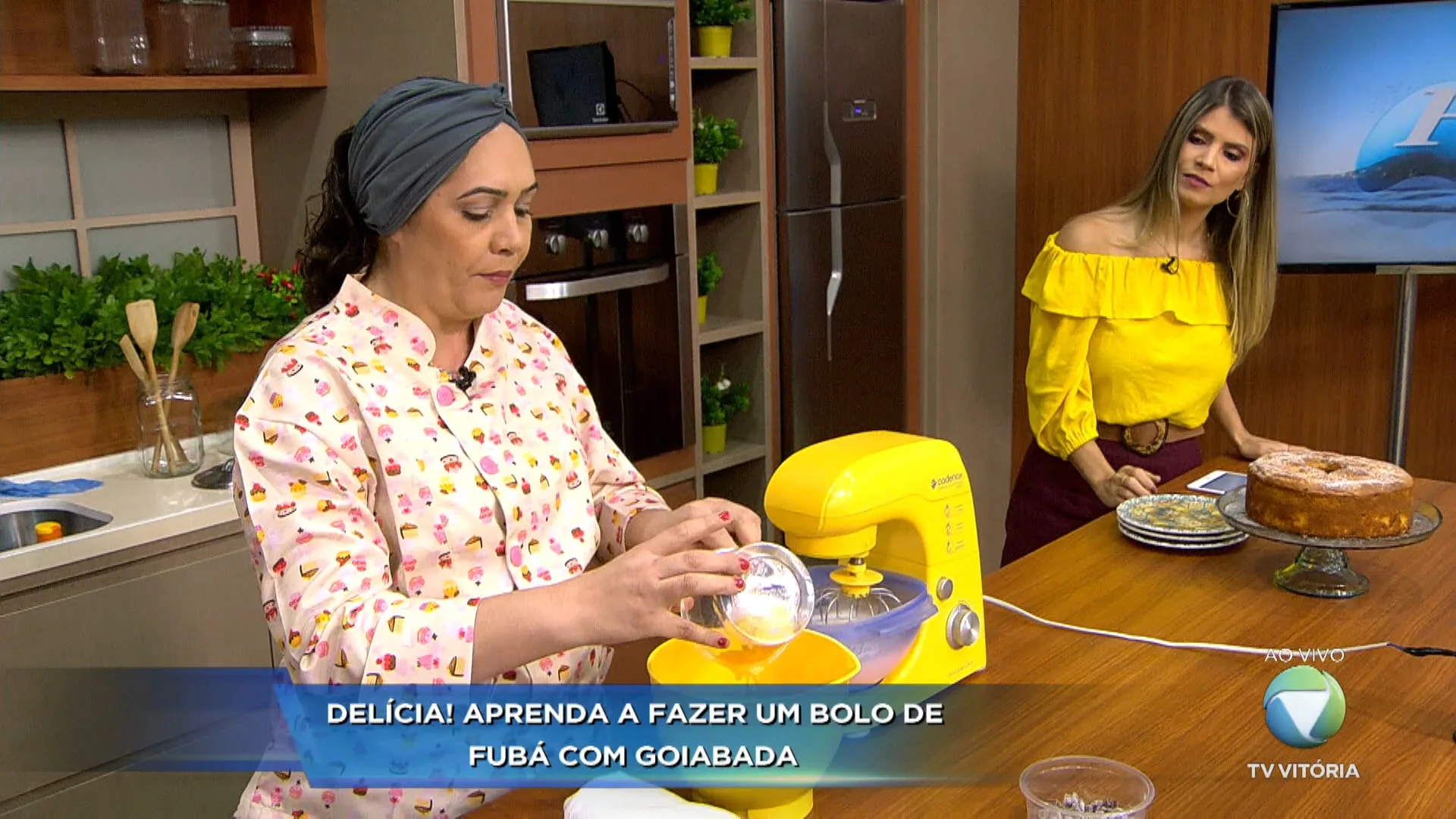 Espaço gourmet: bolo de fubá com goiabada