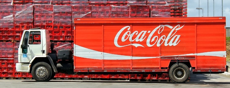 Coca Cola seleciona níveis fundamental e médio