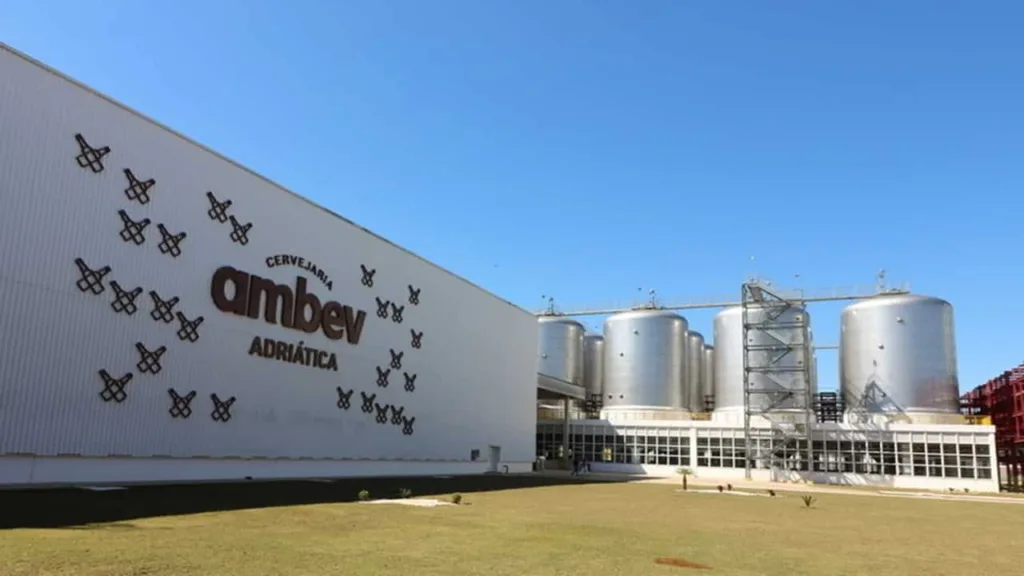 Começam as inscrições para trainee e estágio da Ambev