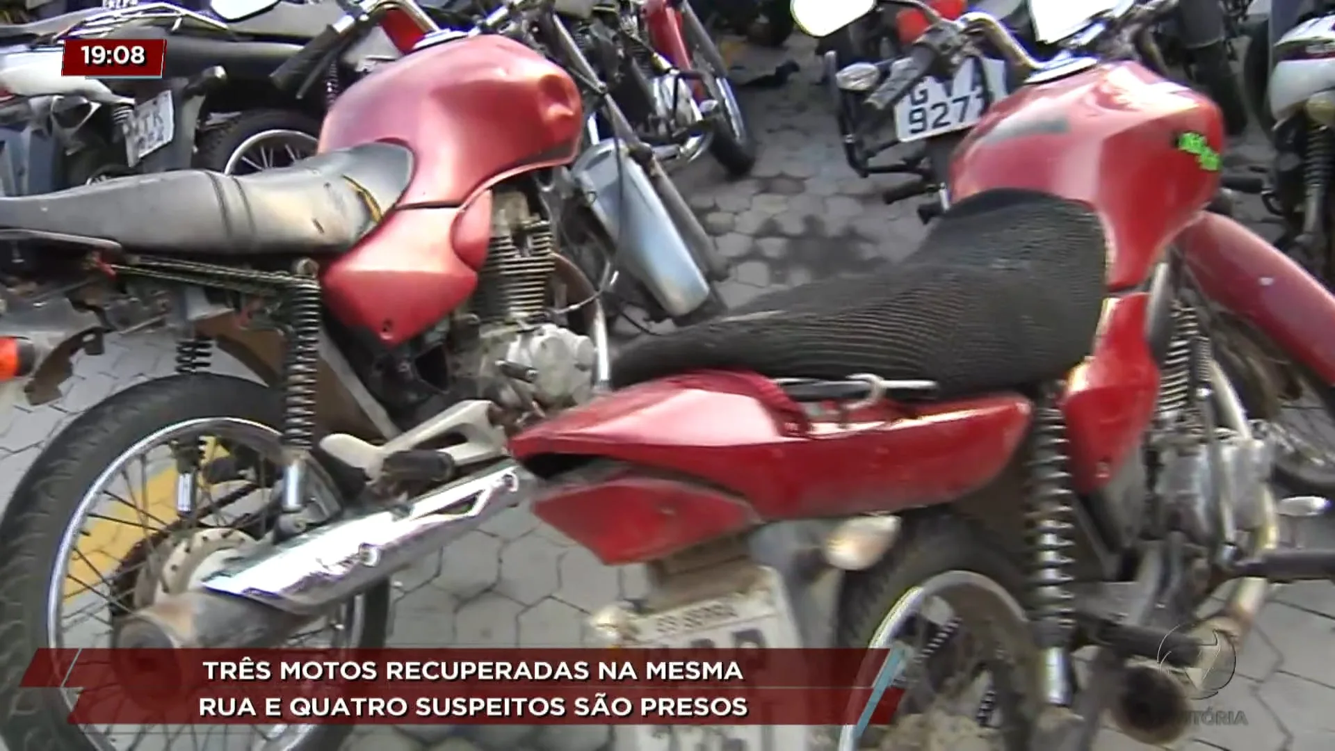 Três motos recuperas na mesma rua em Vila Velha