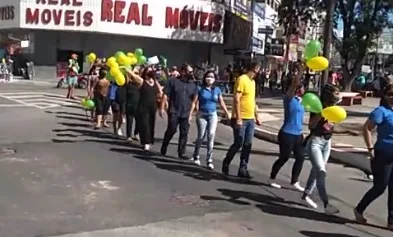 VÍDEO | Lojistas protestam contra o fechamento do comércio em Campo Grande