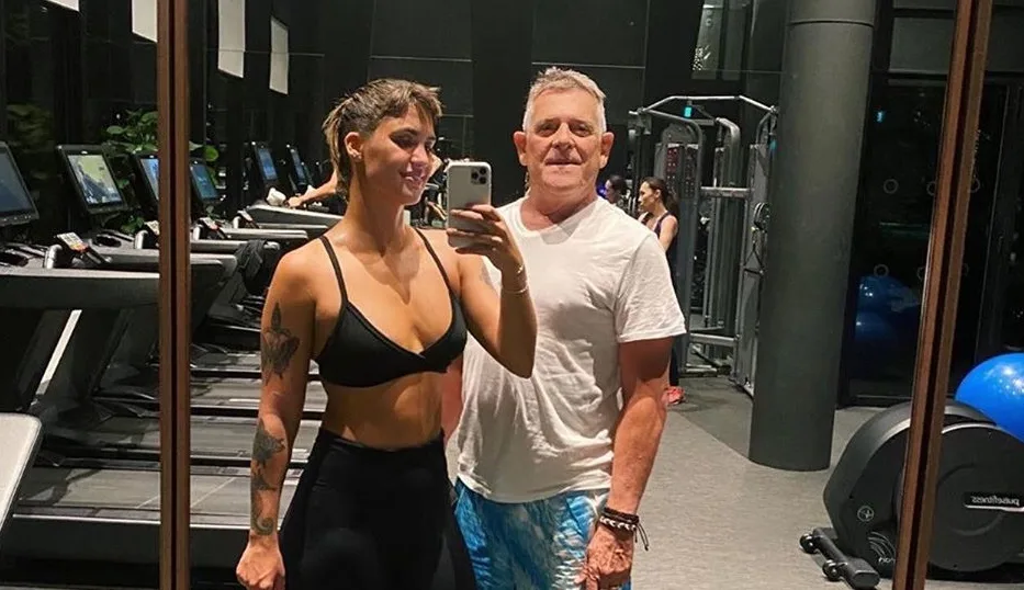 Casal fitness? José de Abreu treina com a namorada: 'influência boa da mulher que eu amo. Me levou a malhar'