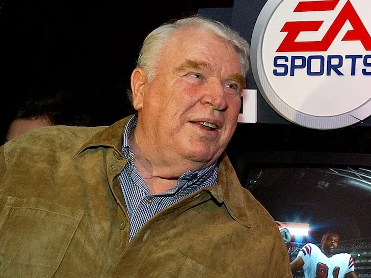 Morre John Madden, treinador que deu seu nome a série de jogos da EA