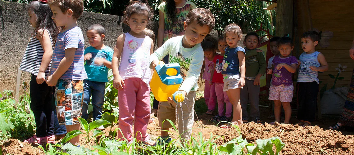 Projeto em Venda Nova estimula crianças a Reciclar e Criar