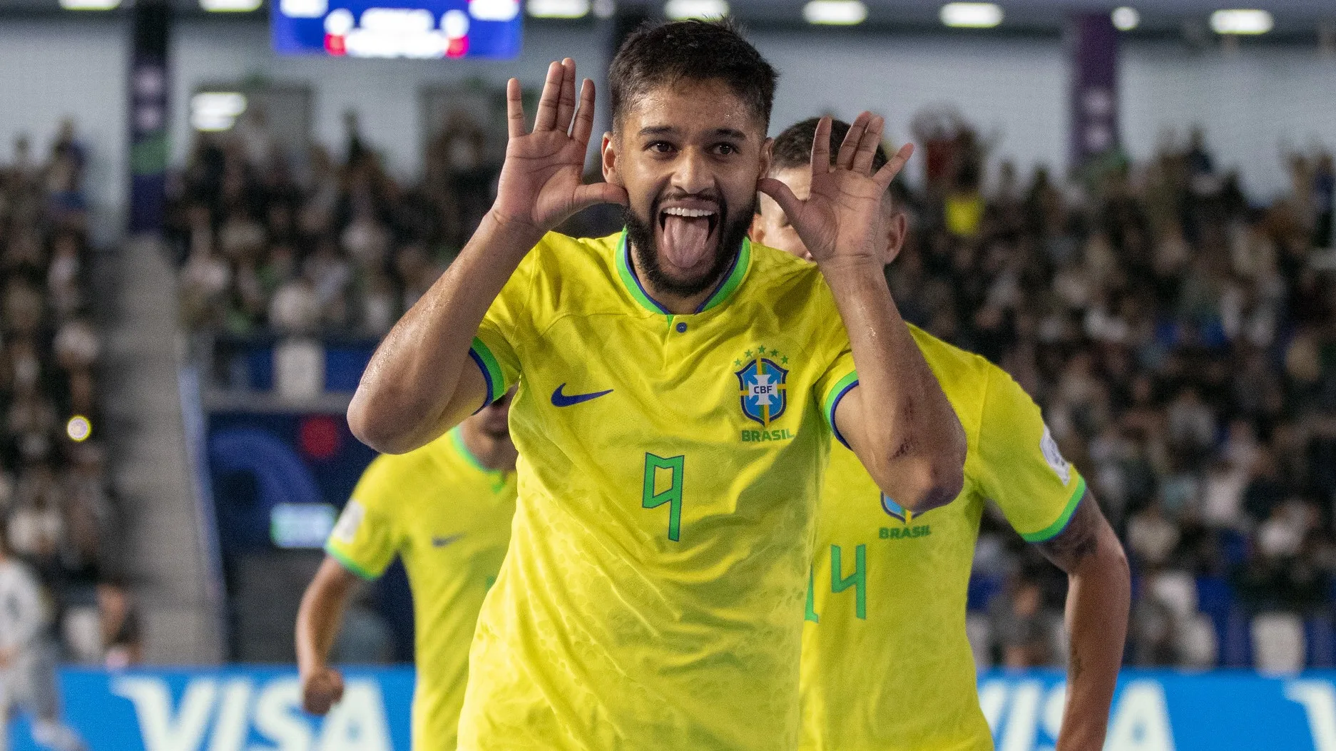 Brasil derrota Marrocos e avança à semifinal da Copa do Mundo de futsal