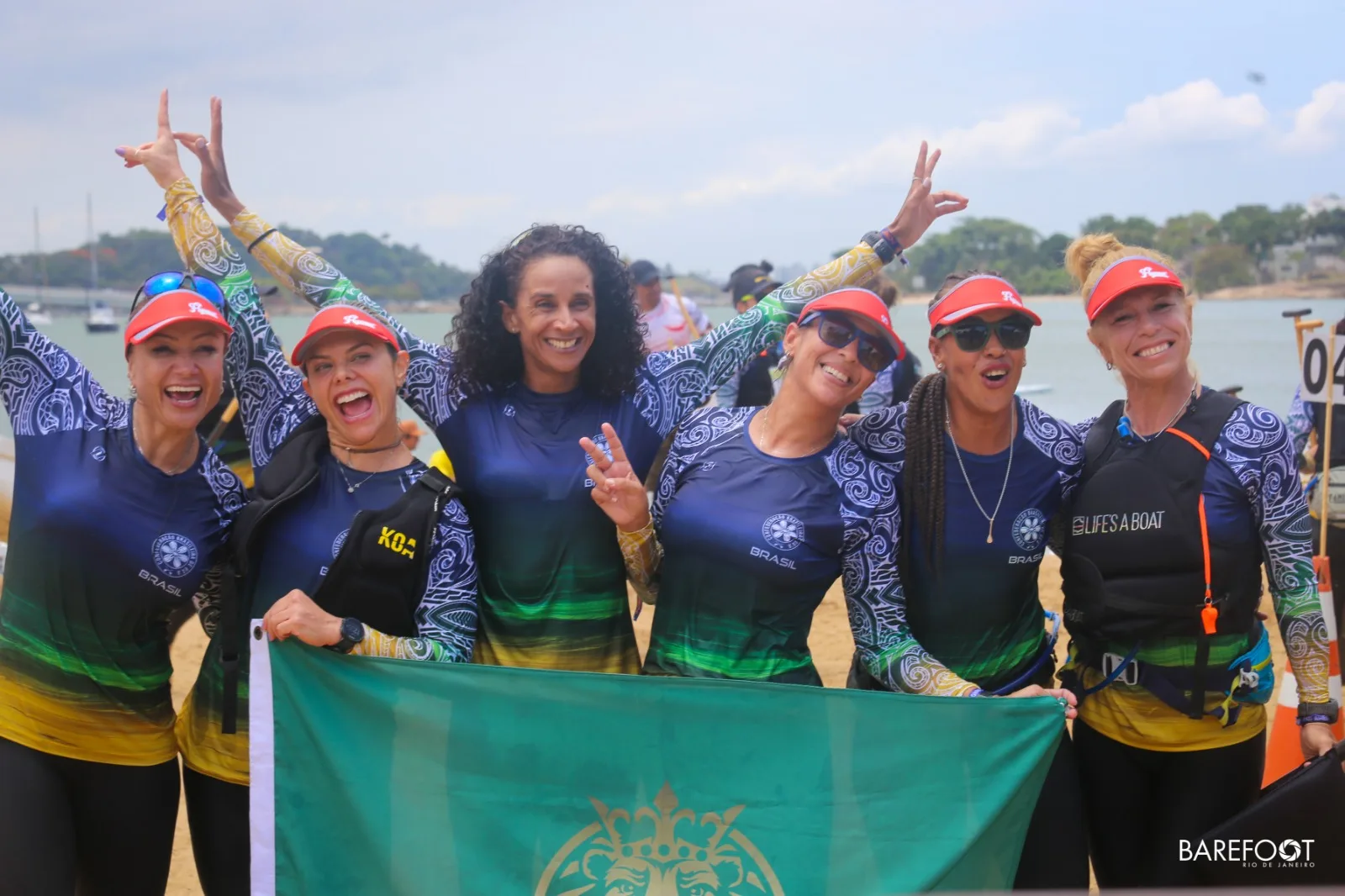 Você conhece a Leoa? Medalhista da canoa havaiana tem ídolo olímpico como treinador