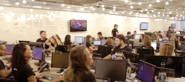 MaxMilhas abre 43 vagas para TI, financeiro e administrativo
