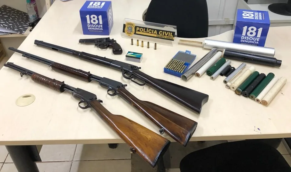 Suspeito de tráfico de armas é preso por policiais civis em Cachoeiro de Itapemirim