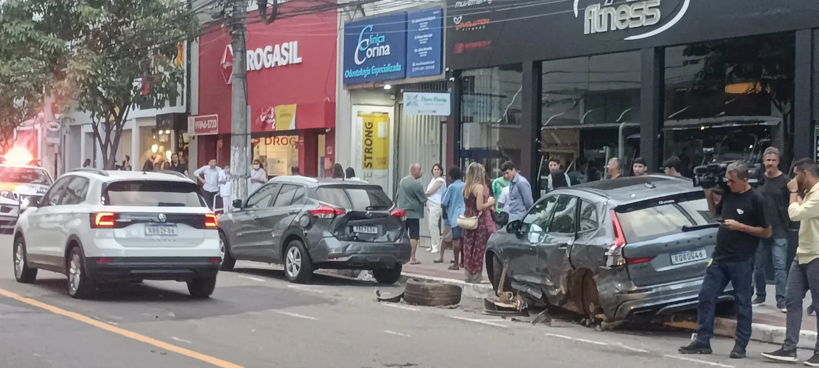 Motorista que causou acidente com idosa atropelada na Praia do Canto estava com CNH cassada