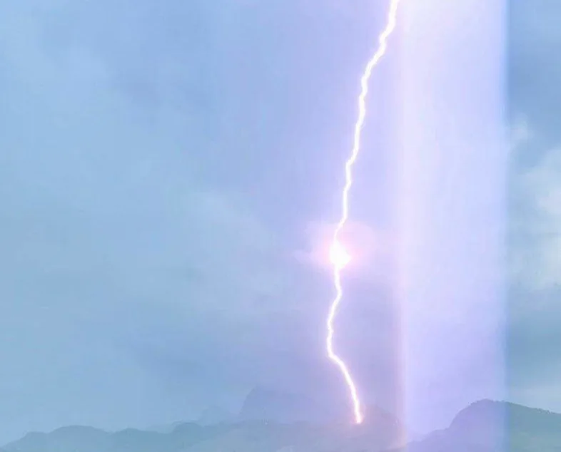 VÍDEO I Chuva forte: bairros da Grande Vitória registram alagamentos