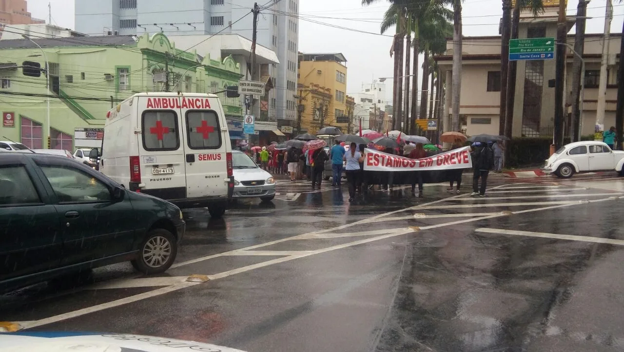 Operação da PM reforça policiamento no sul do Estado durante Greve Geral