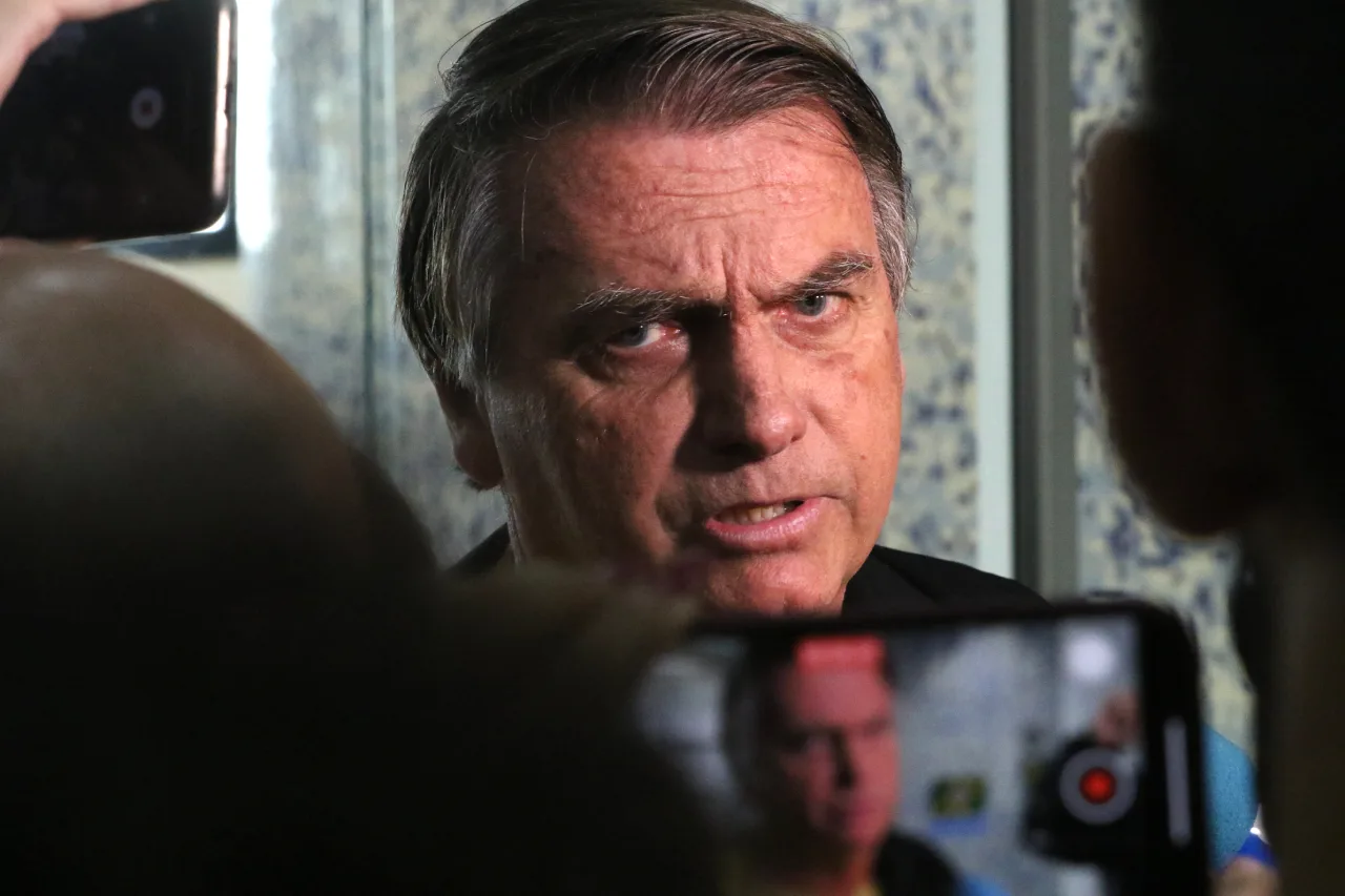 Bolsonaro deve ser julgado por tentativa de golpe pela Primeira Turma do STF