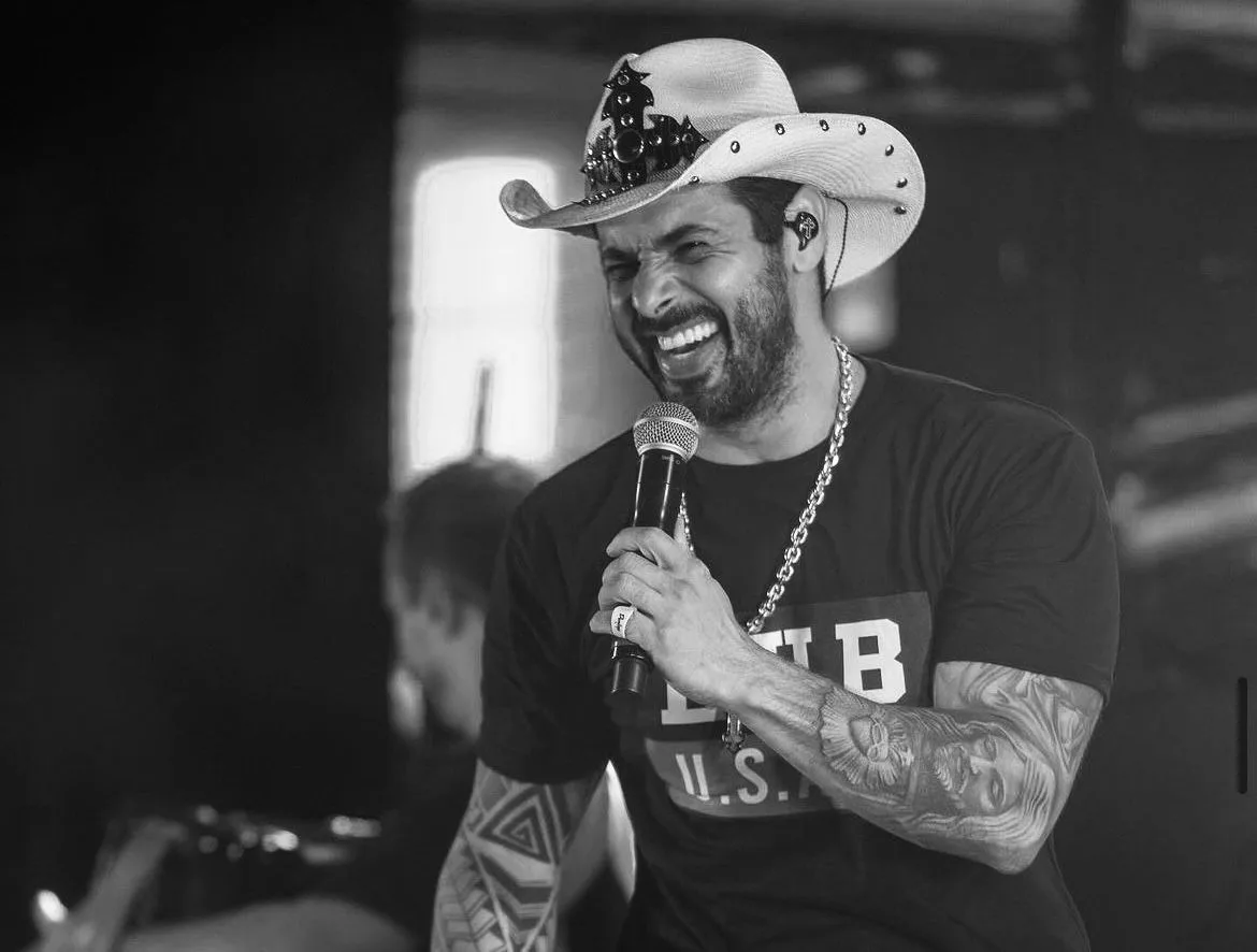 Morre, aos 41 anos, cantor sertanejo João Carreiro