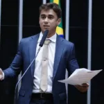Nikolas Ferreira em debate (Foto: Pablo Valadares/Câmara dos deputados)