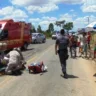 Motociclista tenta fazer ultrapassagem e acaba batendo em veículo em Linhares