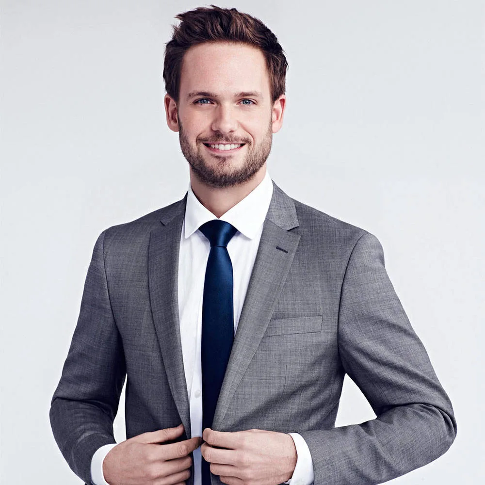 Patrick J. Adams, fala sobre relação da amiga Meghan Markle com o Príncipe Harry