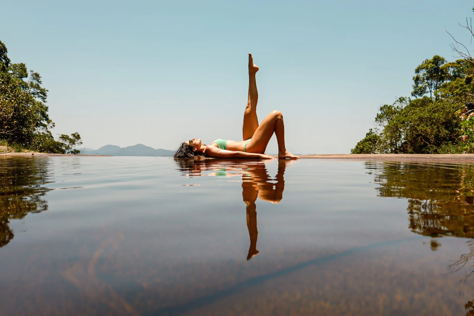 Pedra Azul: piscinas naturais, mirantes e trilha. Veja como visitar