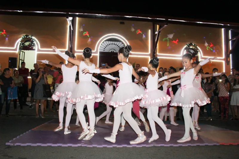 Natal Iluminado: apresentações encantam e emocionam público