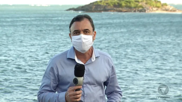 Cresce número de baleias encalhadas nas praias do ES