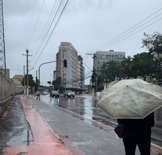 Semana começa com chuva no Espírito Santo. Veja a previsão do tempo!