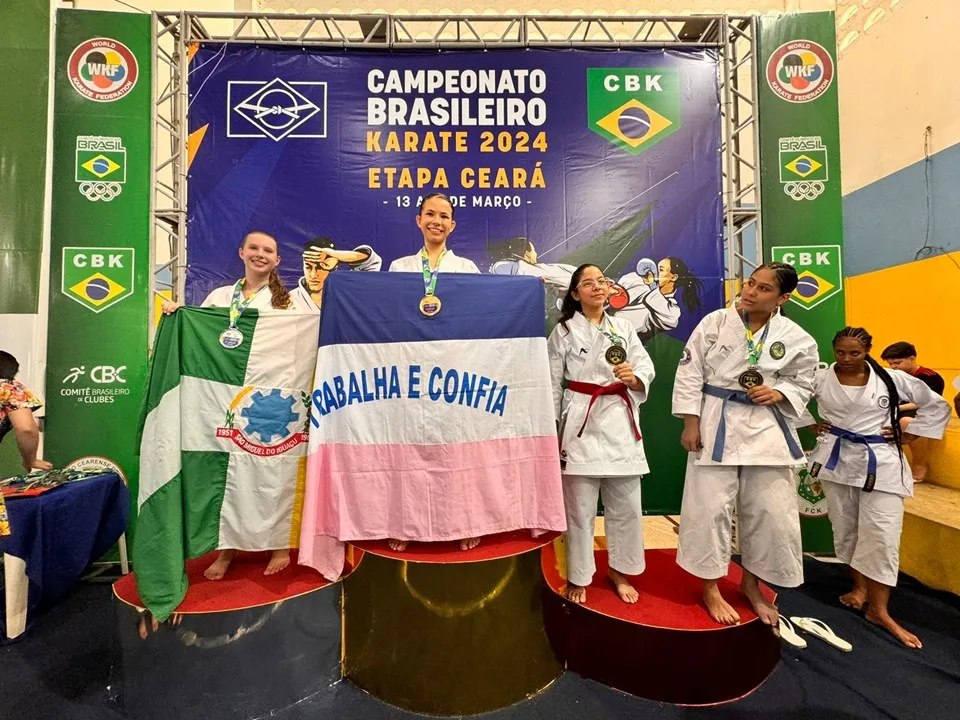 Caratecas do Espírito Santo garantem medalhas e vagas na final do Brasileiro