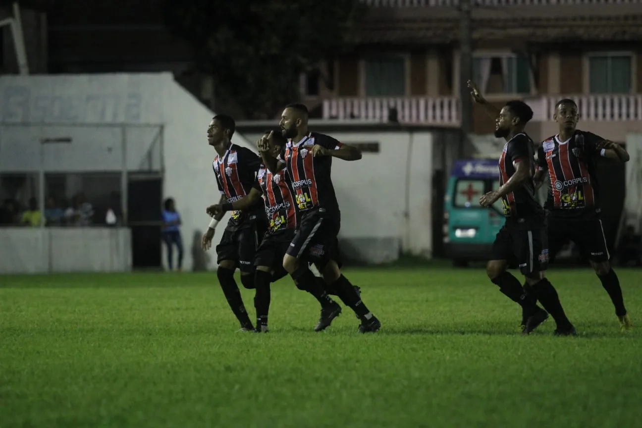 Serra marca aos 54 do segundo tempo e vence clássico contra o Rio Branco