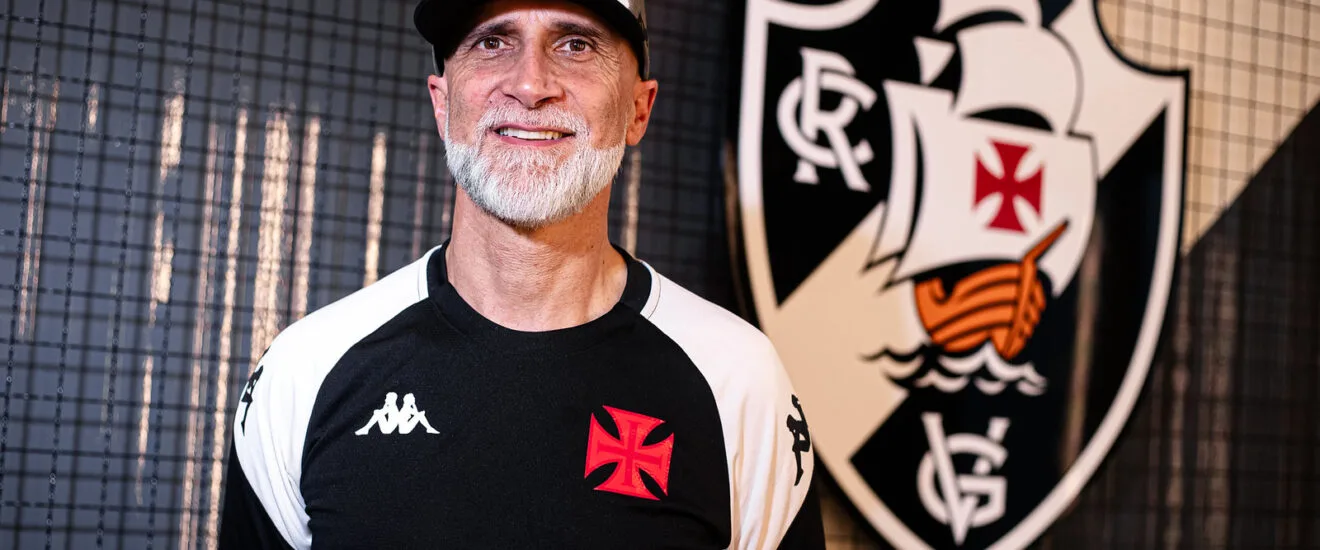 Quem é o técnico que o Vasco contratou para o lugar de Ramón Díaz